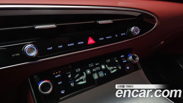 Genesis GV70 2.5T Gasoline 2WD 2025 — фото 18