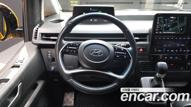 Hyundai Staria L3.5  Kinder Safety Car 13-Seater 2023 — фото 14