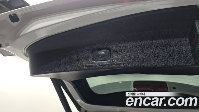 Ford Explorer 2.3 Limited 4WD 5th 2017 — фото 20