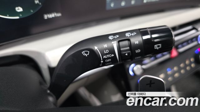 Hyundai Tucson Hybrid (NX4) HEV 1.6 4WD Inspiration 2025 — фото 36