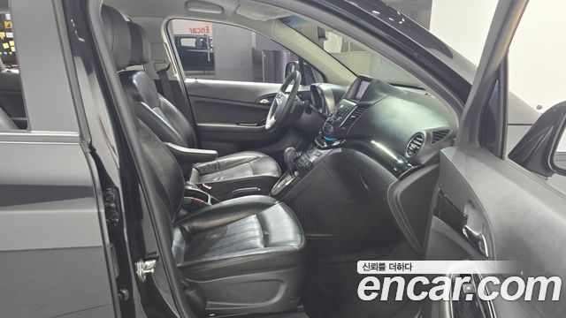 Chevrolet Orlando 2.0 Diesel LT Convenience Pack 2013 — фото 26