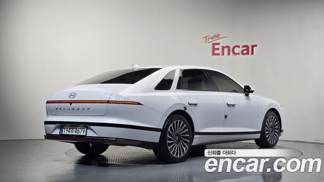 Hyundai Grandeur Hybrid (GN7) Calligraphy 2025 — фото 2