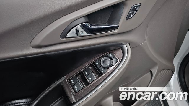 Chevrolet Malibu 1.5 Turbo LS Deluxe 2017 — фото 20
