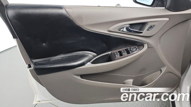 Chevrolet Malibu 1.5 Turbo LS Deluxe 2017 — фото 30