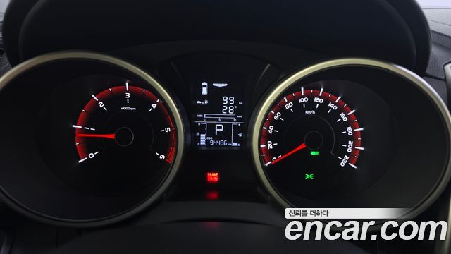 KG Mobility (SsangYong) Tivoli Diesel VX 2WD 2016 — фото 8