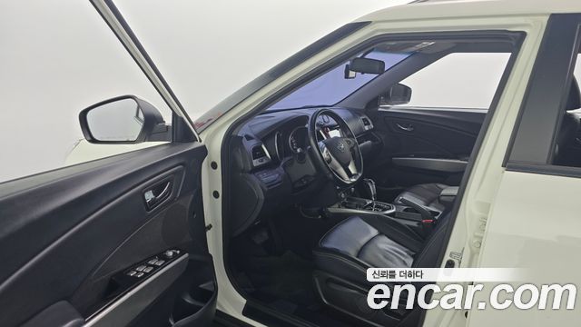 KG Mobility (SsangYong) Tivoli Diesel VX 2WD 2016 — фото 10