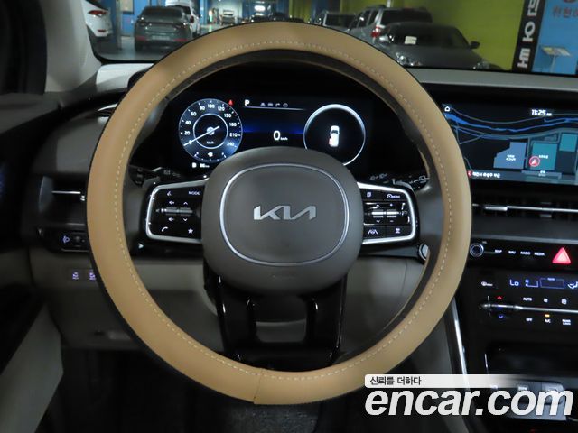 Kia Carnival (IV) Gasoline 9-Seater Hi-Limousine Signature 2023 — фото 10