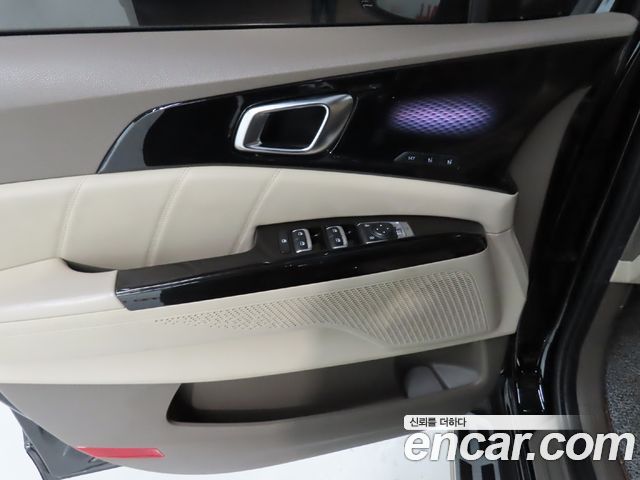 Kia Carnival (IV) Gasoline 9-Seater Hi-Limousine Signature 2023 — фото 18