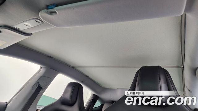 Tesla Model Y RWD 2025 — фото 18