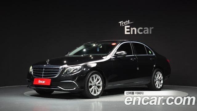 Mercedes-Benz E-Class (W213) E220d 4MATIC Exclusive
