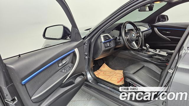BMW 3 Series (F30) 320i M Sport 2018 — фото 10