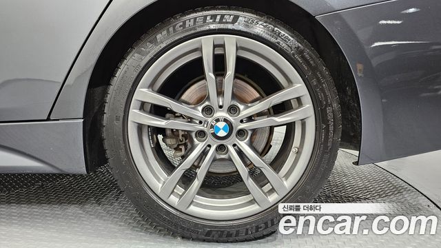 BMW 3 Series (F30) 320i M Sport 2018 — фото 21