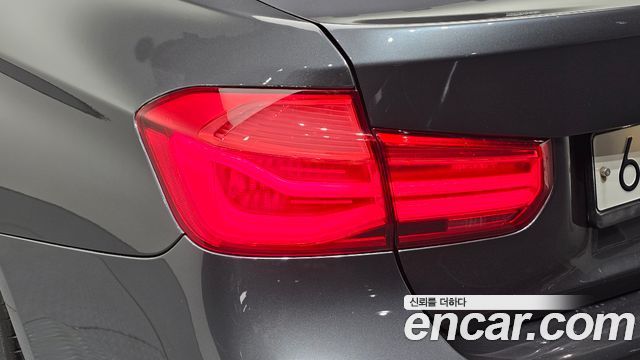 BMW 3 Series (F30) 320i M Sport 2018 — фото 23