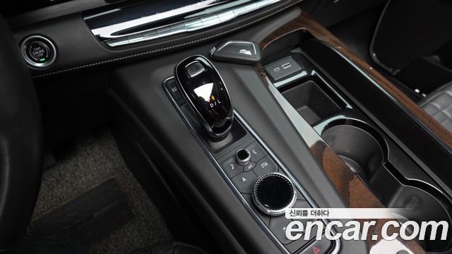 Cadillac Escalade (V) 6.2 ESV ESV Premium Luxury Platinum 2021 — фото 9