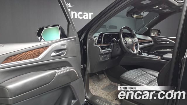 Cadillac Escalade (V) 6.2 ESV ESV Premium Luxury Platinum 2021 — фото 10