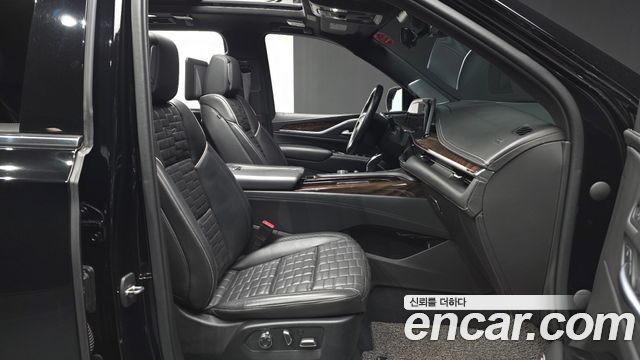Cadillac Escalade (V) 6.2 ESV ESV Premium Luxury Platinum 2021 — фото 11