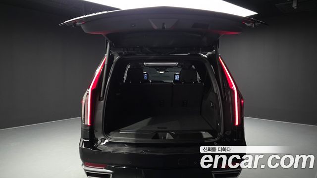 Cadillac Escalade (V) 6.2 ESV ESV Premium Luxury Platinum 2021 — фото 20