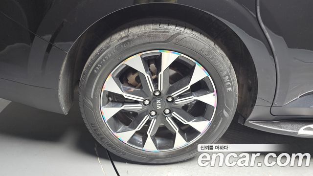 Kia Carnival (IV) Diesel 9-Seater Prestige 2021 — фото 5