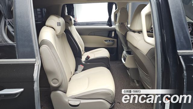 Kia Carnival (IV) Diesel 9-Seater Prestige 2021 — фото 11