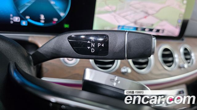 Mercedes-Benz E-Class (W213) E250 Exclusive 2021 — фото 9