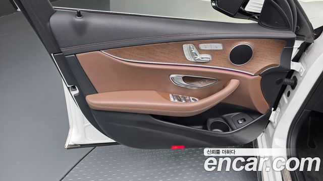 Mercedes-Benz E-Class (W213) E250 Exclusive 2021 — фото 24