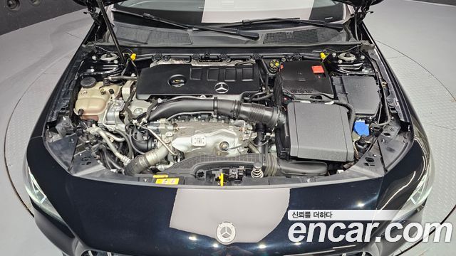 Mercedes-Benz CLA-Class (C118) CLA250 4MATIC 2023 — фото 6