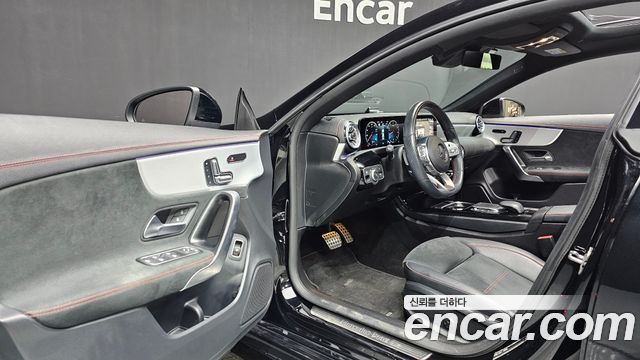 Mercedes-Benz CLA-Class (C118) CLA250 4MATIC 2023 — фото 10