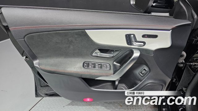 Mercedes-Benz CLA-Class (C118) CLA250 4MATIC 2023 — фото 24