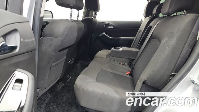 Chevrolet Orlando 2.0 Diesel LT Premium 2015 — фото 12