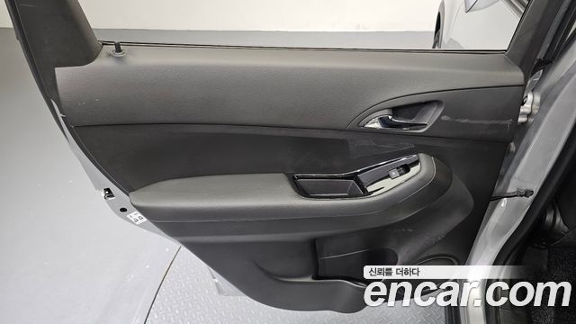 Chevrolet Orlando 2.0 Diesel LT Premium 2015 — фото 25
