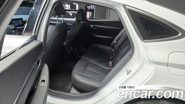 Hyundai Sonata The Edge (DN8) 2.0 Premium 2024 — фото 15
