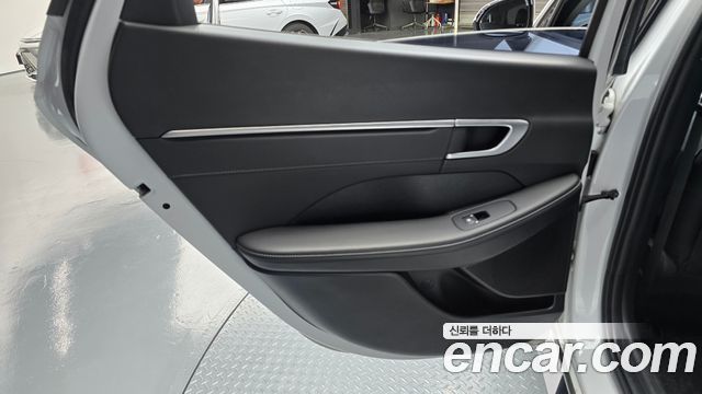 Hyundai Sonata The Edge (DN8) 2.0 Premium 2024 — фото 29