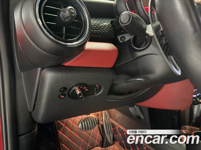 MINI Cooper S JCW 3rd Generation 2017 — фото 16