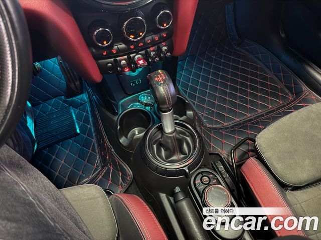 MINI Cooper S JCW 3rd Generation 2017 — фото 18
