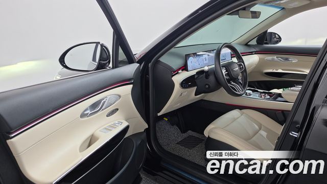 Genesis GV70 2.5T Gasoline 2WD 2025 — фото 10