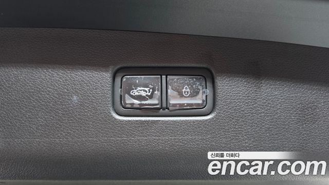 Genesis GV70 2.5T Gasoline 2WD 2025 — фото 19