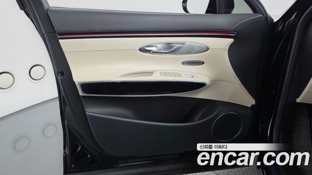Genesis GV70 2.5T Gasoline 2WD 2025 — фото 24
