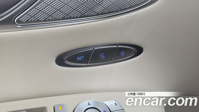 Genesis GV70 2.5T Gasoline 2WD 2025 — фото 37