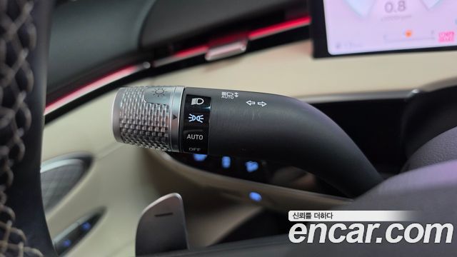 Genesis GV70 2.5T Gasoline 2WD 2025 — фото 41