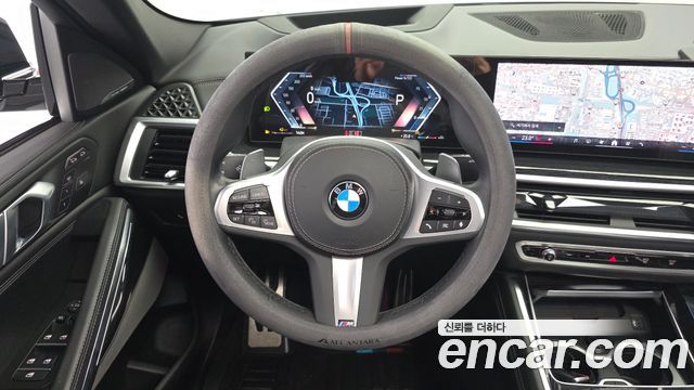 BMW X6 (G06) xDrive40i M Sport 2024 — фото 13