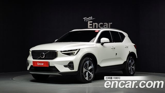 Volvo XC40 B4 Ultimate Bright