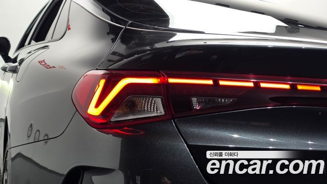 Kia K5 (III) 2.0 Noblesse 2020 — фото 23