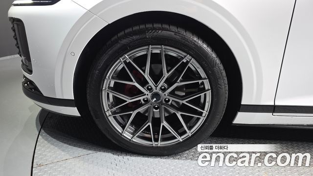 Hyundai Grandeur Hybrid (GN7) Calligraphy 2023 — фото 5