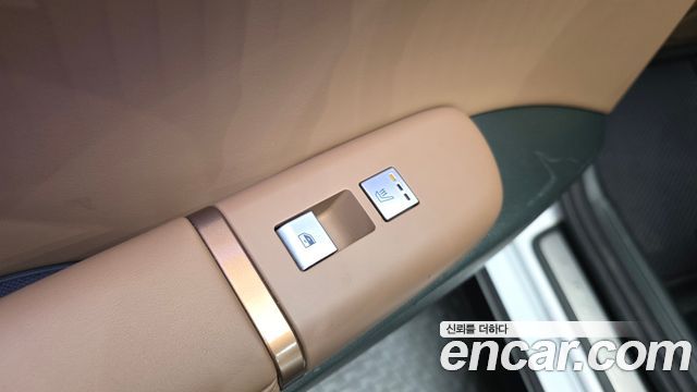 Hyundai Grandeur Hybrid (GN7) Calligraphy 2023 — фото 18