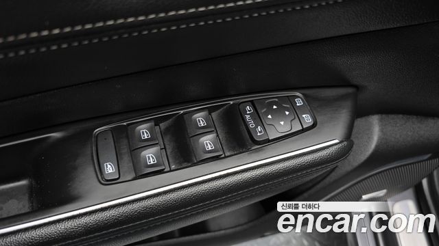 Renault Korea SM6 2.0 GDe LE 2016 — фото 16