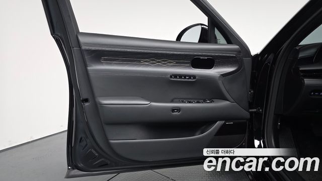 Genesis G90 (RS4) Gasoline 3.5 Turbo e-S/C AWD Black 2026 — фото 30