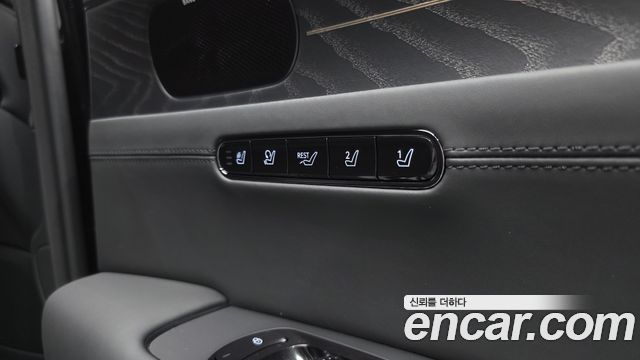 Genesis G90 (RS4) Gasoline 3.5 Turbo e-S/C AWD Black 2026 — фото 36