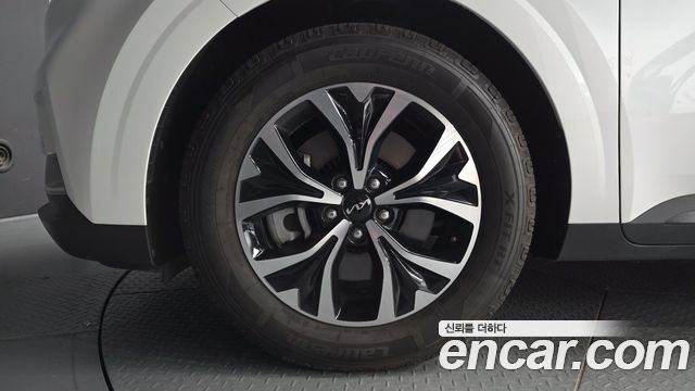 Kia Carnival (IV) Diesel 9-Seater Prestige 2023 — фото 5