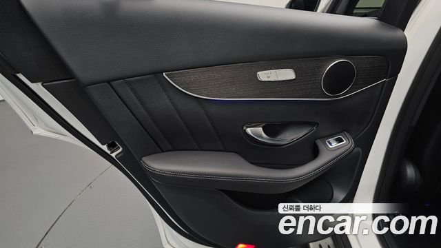 Mercedes-Benz GLC-Class (X253) GCL300 4MATIC Coupe 2020 — фото 25