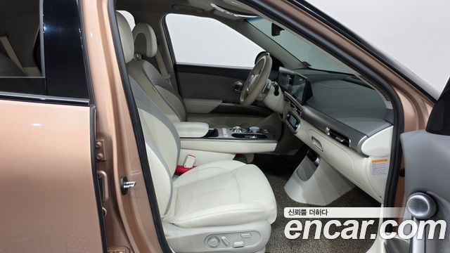 Genesis GV60 Standard 2022 — фото 26